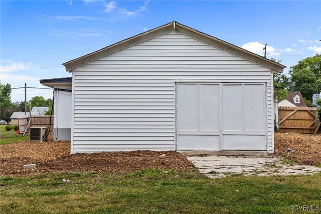 2239 Williamsburg Rd, Henrico, VA 23231