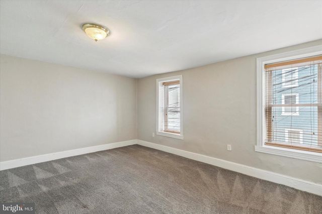 137 EAST ST, Philadelphia, PA 19127