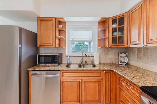 14512 117TH AVENUE, Largo, FL 33774