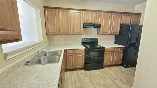 314 Oakland Hills Way, Lawrenceville, GA 30044