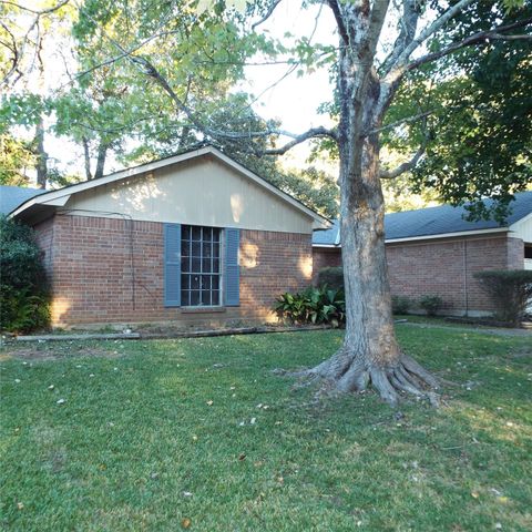 8823 Kensington Drive, Shreveport, LA 71118