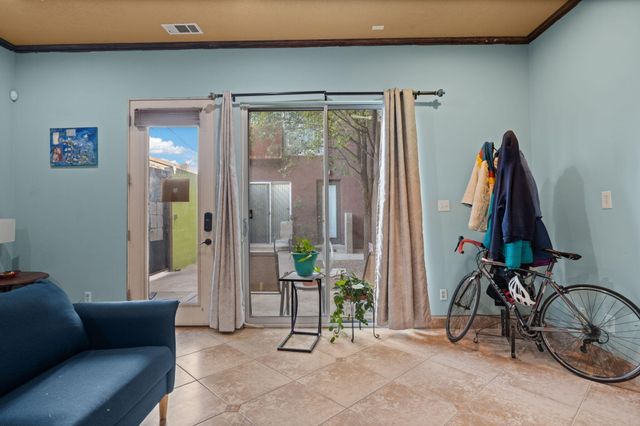 873 Silver Avenue SW, Albuquerque, NM 87102