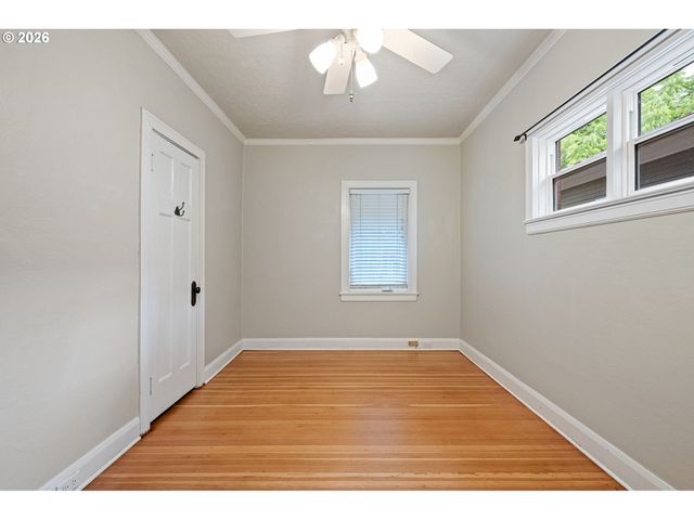 47 W 23RD Ave, Eugene, OR 97405