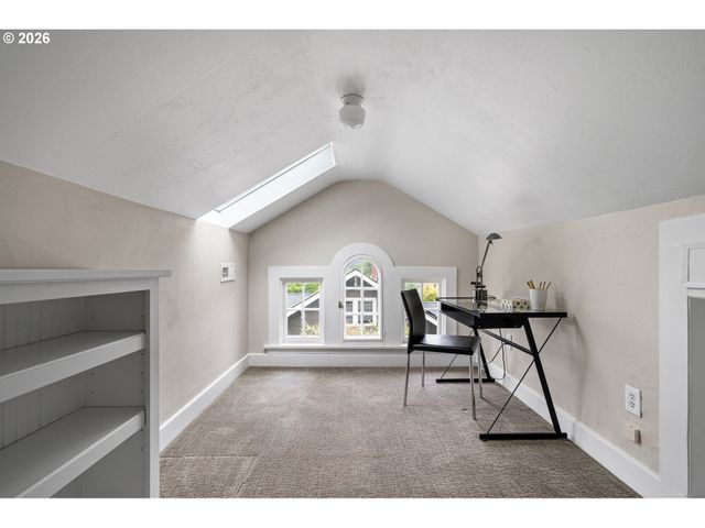 47 W 23RD Ave, Eugene, OR 97405