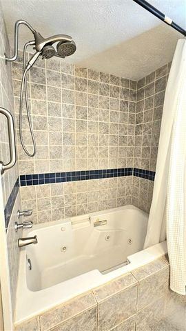 107 E Lee Street, Leesville, LA 71446