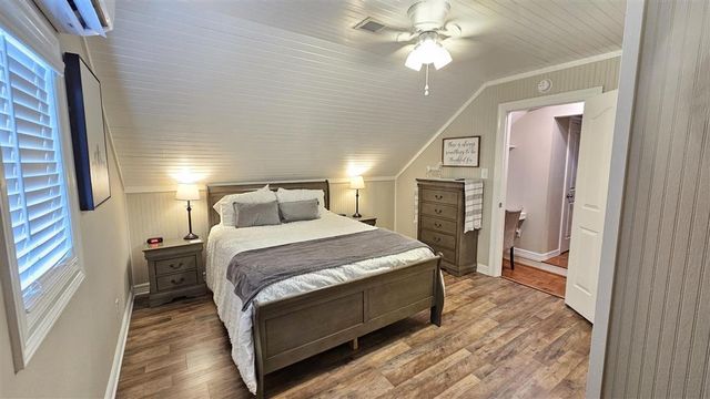 107 E Lee Street, Leesville, LA 71446