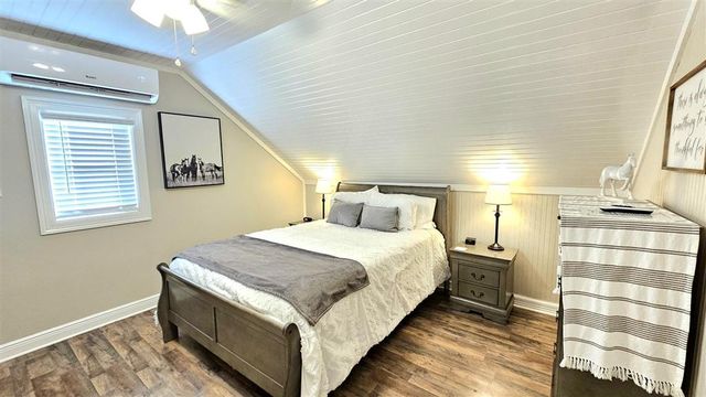 107 E Lee Street, Leesville, LA 71446