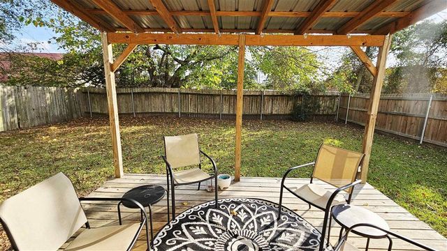 107 E Lee Street, Leesville, LA 71446