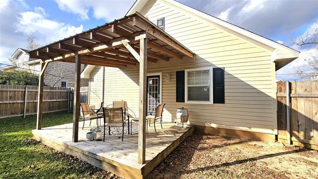 107 E Lee Street, Leesville, LA 71446