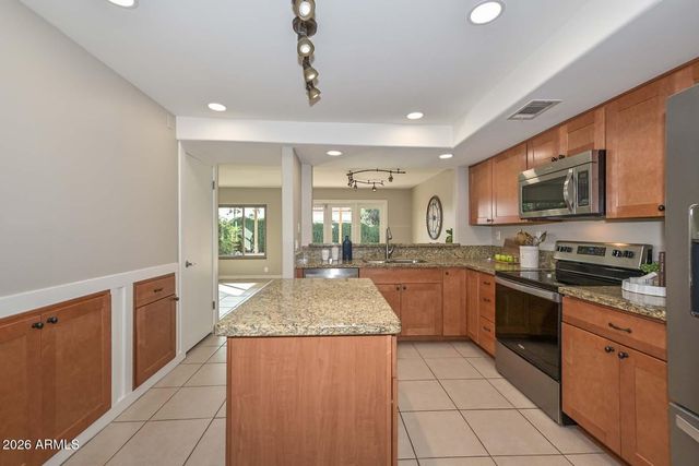 1659 E BLUEFIELD Circle, Phoenix, AZ 85022