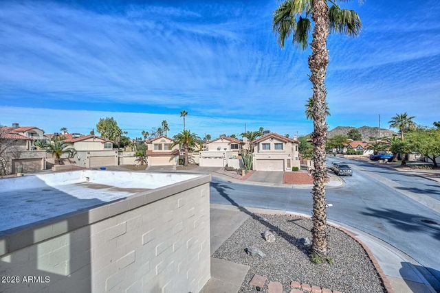 1659 E BLUEFIELD Circle, Phoenix, AZ 85022