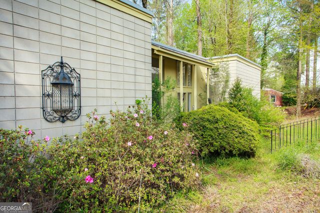 2143 Ingleside Avenue, Macon, GA 31204