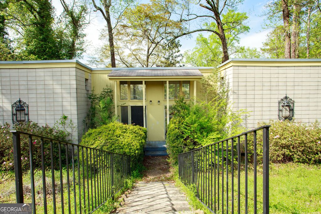 2143 Ingleside Avenue, Macon, GA 31204