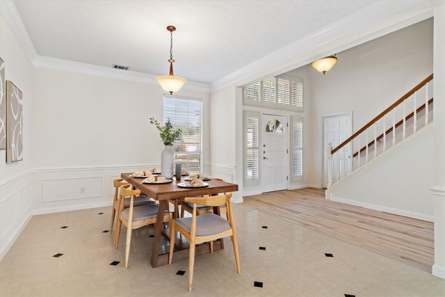 117 Stone Mountain Court, Garland, TX 75044