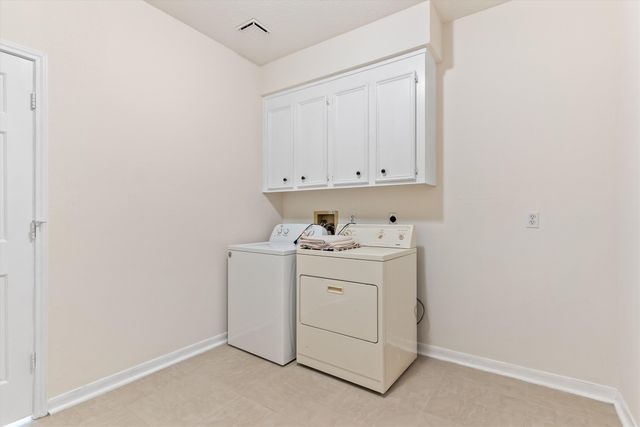 117 Stone Mountain Court, Garland, TX 75044