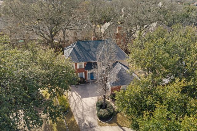117 Stone Mountain Court, Garland, TX 75044