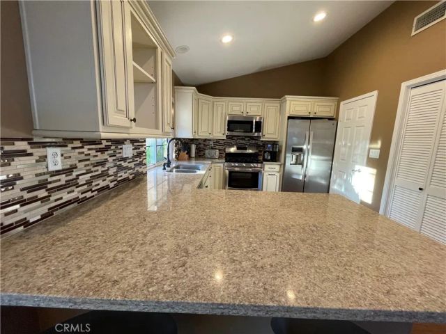 29 Calle Verano, Rancho Santa Margarita, CA 92688