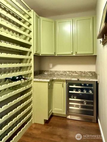 2270 S 7TH Avenue, Sequim, WA 98382