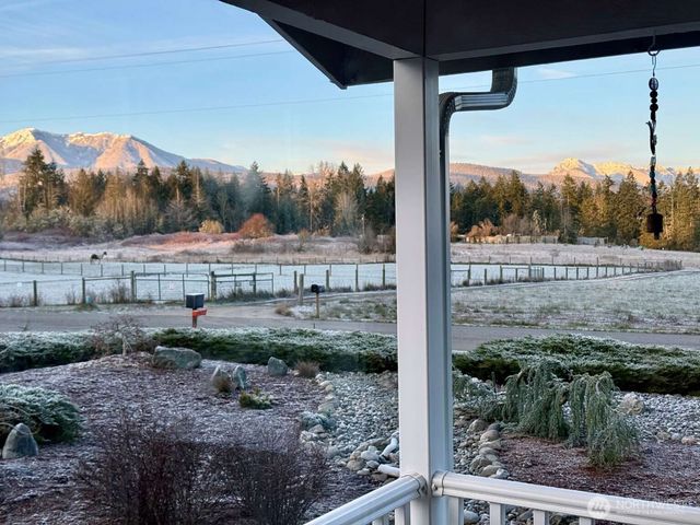 2270 S 7TH Avenue, Sequim, WA 98382