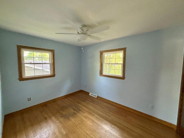 506 Cheyenne DRIVE, Waukesha, WI 53188