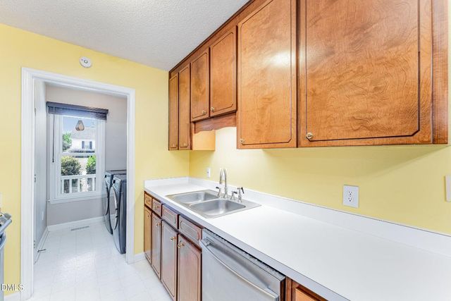 403 Garrison Avenue, Clayton, NC 27520