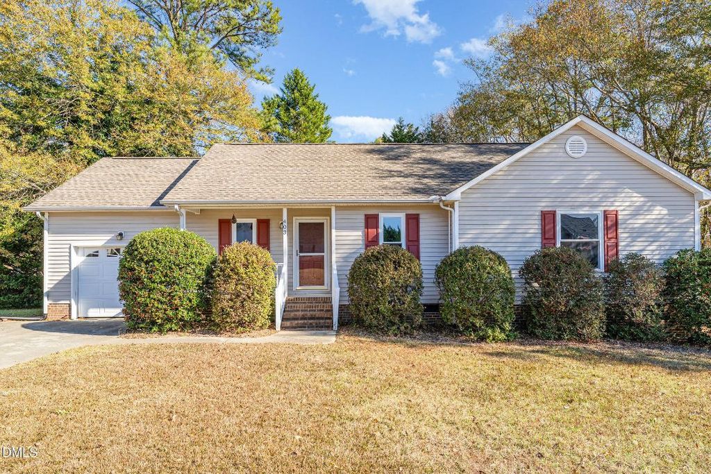 403 Garrison Avenue, Clayton, NC 27520