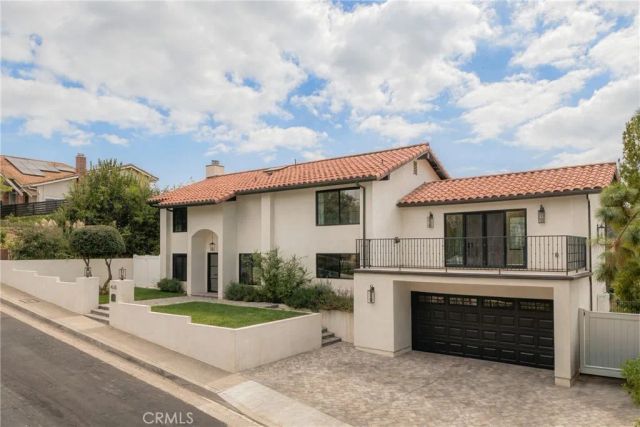 4335 Chaumont Road, Woodland Hills, CA 91364