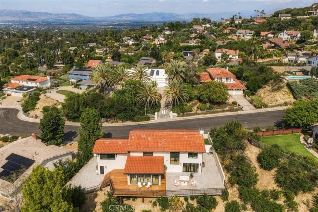 4335 Chaumont Road, Woodland Hills, CA 91364