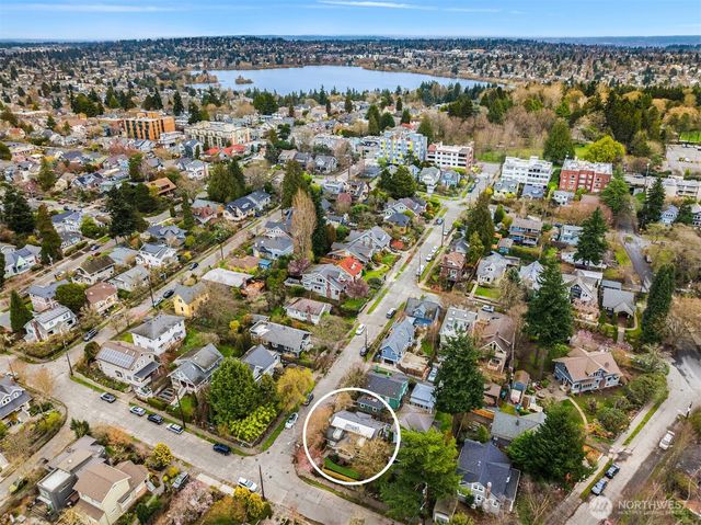 5712 1st Avenue NW, Seattle, WA 98107