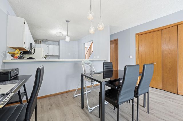 3040 Shields Drive 104, Eagan, MN 55121
