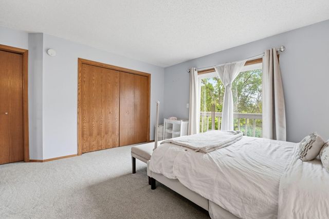 3040 Shields Drive 104, Eagan, MN 55121