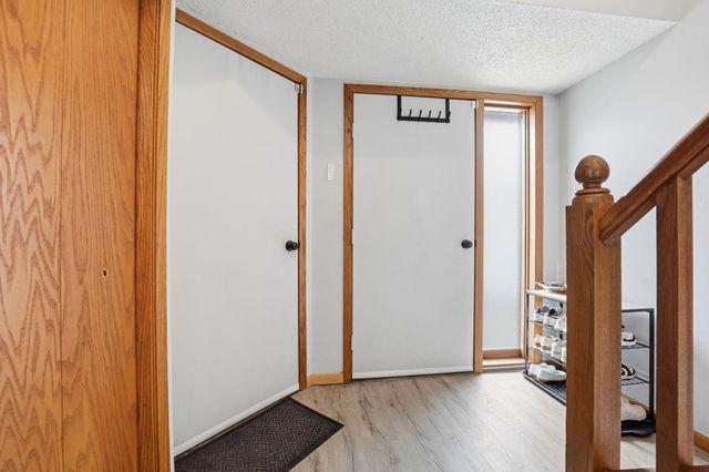 3040 Shields Drive 104, Eagan, MN 55121