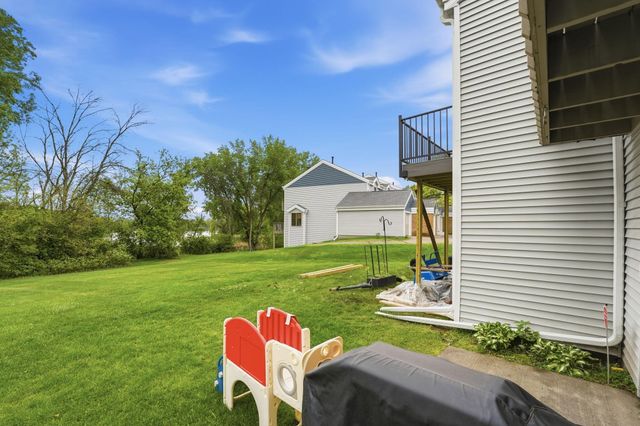 3040 Shields Drive 104, Eagan, MN 55121