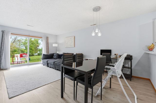 3040 Shields Drive 104, Eagan, MN 55121