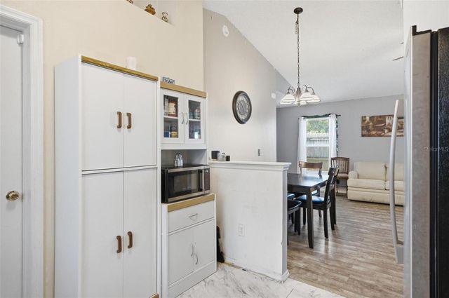2200 ROSE BROOK COURT, Orlando, FL 32817