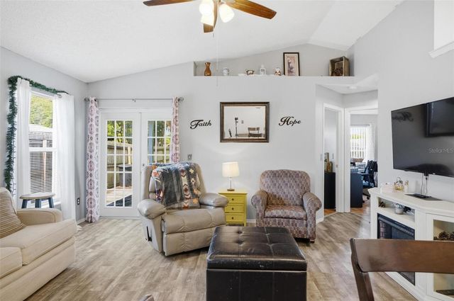 2200 ROSE BROOK COURT, Orlando, FL 32817