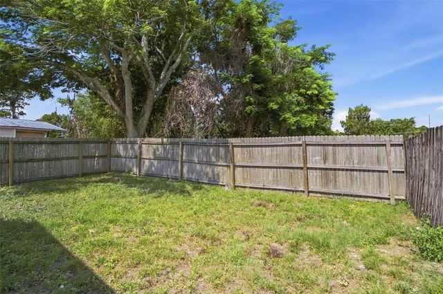 2200 ROSE BROOK COURT, Orlando, FL 32817