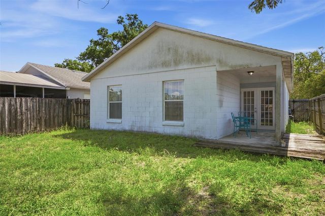 2200 ROSE BROOK COURT, Orlando, FL 32817