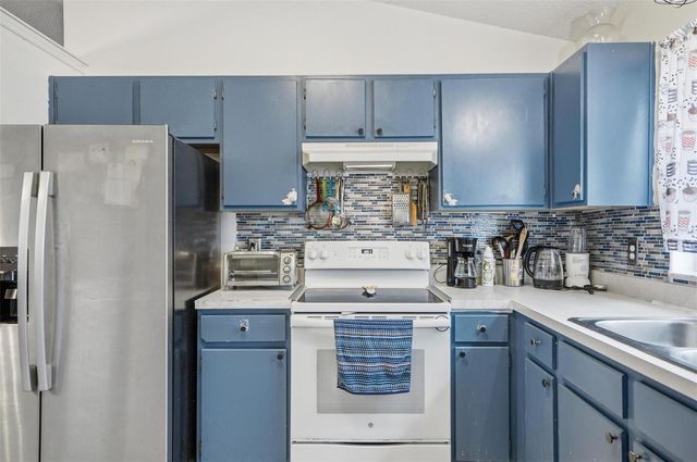 2200 ROSE BROOK COURT, Orlando, FL 32817