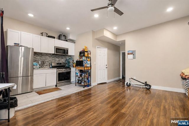 29 Madison Avenue, Jersey City, NJ 07304