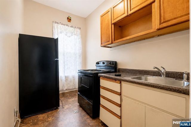 29 Madison Avenue, Jersey City, NJ 07304