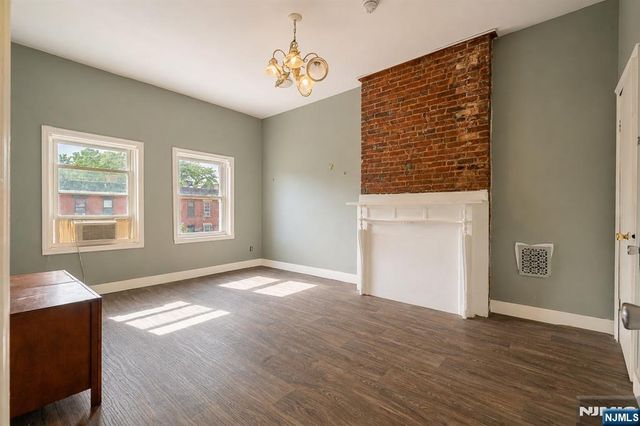 29 Madison Avenue, Jersey City, NJ 07304