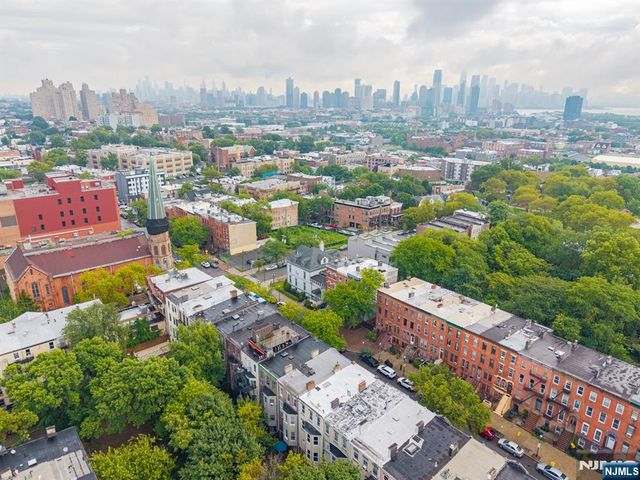 29 Madison Avenue, Jersey City, NJ 07304