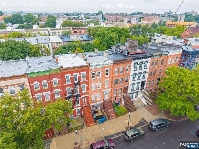 29 Madison Avenue, Jersey City, NJ 07304