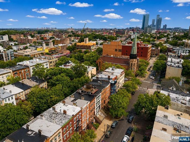 29 Madison Avenue, Jersey City, NJ 07304