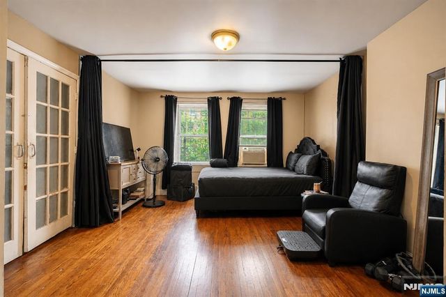 29 Madison Avenue, Jersey City, NJ 07304