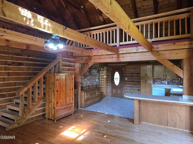 2875 E Walnut Grove Road, Sevierville, TN 37876