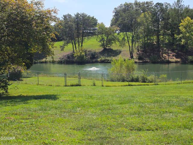 2875 E Walnut Grove Road, Sevierville, TN 37876