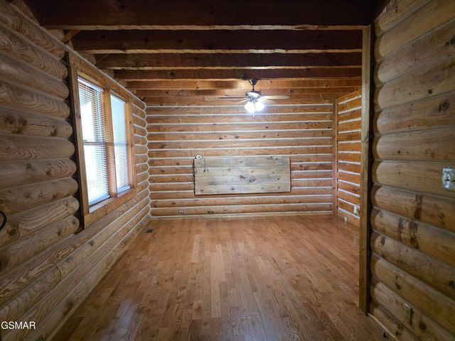 2875 E Walnut Grove Road, Sevierville, TN 37876