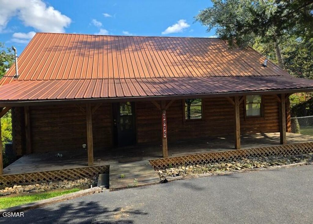 2875 E Walnut Grove Road, Sevierville, TN 37876